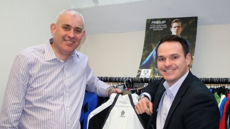 .Left to right Russell Brooks, general manager ProQuip Golf and Matthew Moore, director Honeypot Media Ltd 