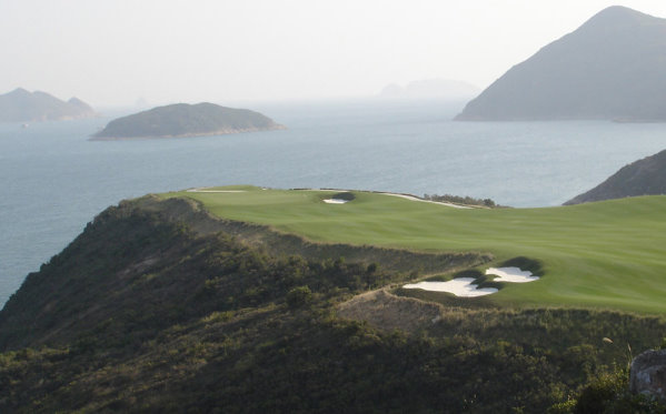 The land of GEO Certified™ The Jockey Club Kau Sai Chau was formerly used as a military driving range. A revegetation programme has returned these areas to their natural landscape
