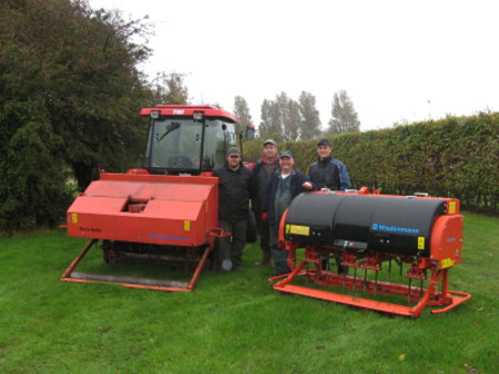 After 17 years’ service the team at Clacton-on-Sea GC (l-r)Daniel Frost, Dorz Ansell, Alan Smith (Head Greenkeeper) and Matt Smith bid farewell to their Wiedenmann Terra Spike P6 and welcome a new Terra Spike XD6