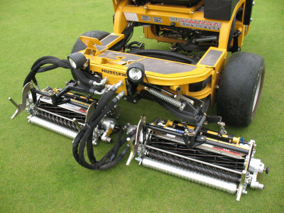 Hustler Turf Equipment: the TMSystem fitted to a Triple Greens mower