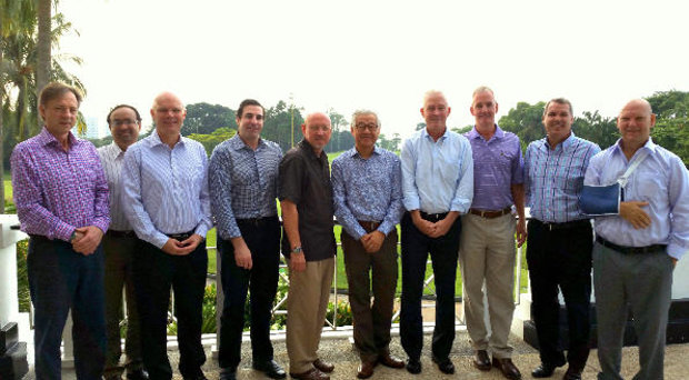 (from left) Cameron Russell of Toro, Dr Sowmya Mitra of Syngenta, Paul Burley of IMG, Chris Gray of Rain Bird, Chuck Greif of Jacobsen, Dr Aylwin Tai, Eric Lynge, Mark Adams of IMG, Andy Johnston of Sentosa Golf Club, Danny Potter of Centaur Asia Pacific