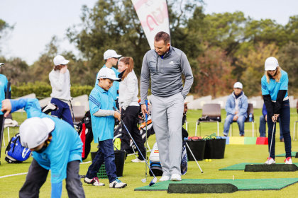 Sergio Garcia with the youngsters of his Junior Academy at PGA Catalunya Resort