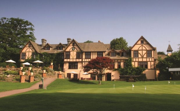 Mannings Heath Golf Club & Wine Estate
