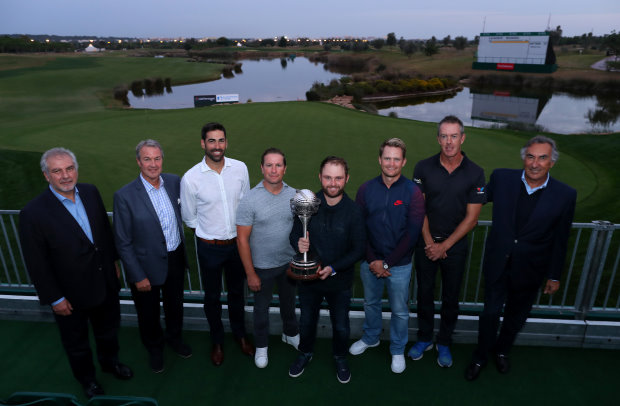 Past Champions with the trophy, in front of the 18th green, Victoria course. (from left) Luis Correia da Silva - Oceânico Golf CEO; Keith Cousins - Oceânico Golf Chairman and Shareholder; Alvaro Quiros, Steve Webster, Andy Sullivan, Tom Lewis, Richard Green: Stefano Saviotti - Oceânico Golf Shareholder