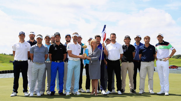 Nuala Walsh, Global Head of Marketing & Client Relations at Standard Life Investments, with the French European Tour players during a visit to Le Golf National (Getty Images)