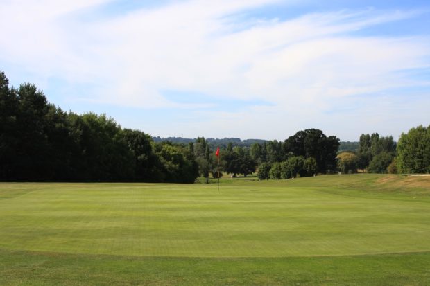 Dudsbury GC reaps the rewards after switching to ICL granular fertilizers