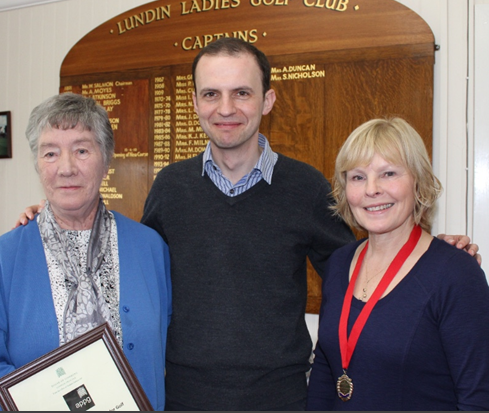  (from left) Helen Melville, All-Party Parliamentary Golf Group Co-Chair Stephen Gethins MP and Lundin Ladies Club Captain Sue Nicholson 